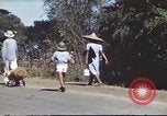 Immagine di Civili filippini Manila Filippine, 1945, secondo 38 filmato di repertorio 65675062349