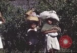 Immagine di Civili filippini Manila Filippine, 1945, secondo 52 filmato di repertorio 65675062349