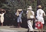 Immagine di Civili filippini Manila Filippine, 1945, secondo 62 filmato di repertorio 65675062349