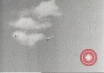 Standbild japanische Soldaten Bataan Luzon Philippinen, 1942, aus Sekunde 26 historischem Filmmaterial Videoclip 65675062366