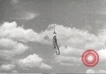 Standbild japanische Soldaten Bataan Luzon Philippinen, 1942, aus Sekunde 34 historischem Filmmaterial Videoclip 65675062366