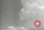 Standbild japanische Soldaten Bataan Luzon Philippinen, 1942, aus Sekunde 49 historischem Filmmaterial Videoclip 65675062366