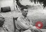 Immagine di conferenza di resa Filippine Filippine, 1942, secondo 33 filmato di repertorio 65675062374