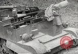 Standbild Amerikanische Rüstungsgüter die durch japanische in Philippinen Philippinen, 1942, aus Sekunde 20 historischem Filmmaterial Videoclip 65675062378