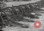 Standbild Amerikanische Rüstungsgüter die durch japanische in Philippinen Philippinen, 1942, aus Sekunde 29 historischem Filmmaterial Videoclip 65675062378