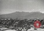 Standbild Amerikanische Rüstungsgüter die durch japanische in Philippinen Philippinen, 1942, aus Sekunde 36 historischem Filmmaterial Videoclip 65675062378