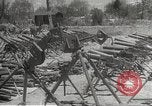 Standbild Amerikanische Rüstungsgüter die durch japanische in Philippinen Philippinen, 1942, aus Sekunde 40 historischem Filmmaterial Videoclip 65675062378