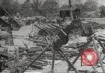 Standbild Amerikanische Rüstungsgüter die durch japanische in Philippinen Philippinen, 1942, aus Sekunde 41 historischem Filmmaterial Videoclip 65675062378