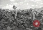 Standbild Feier japanischer Soldaten Philippinen, 1942, aus Sekunde 11 historischem Filmmaterial Videoclip 65675062392