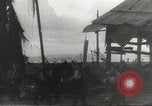 Standbild Feier japanischer Soldaten Philippinen, 1942, aus Sekunde 23 historischem Filmmaterial Videoclip 65675062392