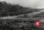 Standbild Feier japanischer Soldaten Philippinen, 1942, aus Sekunde 25 historischem Filmmaterial Videoclip 65675062392