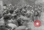 Standbild Feier japanischer Soldaten Philippinen, 1942, aus Sekunde 44 historischem Filmmaterial Videoclip 65675062392