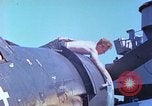 Standbild Flugzeugträger Pazifik, 1944, aus Sekunde 61 historischem Filmmaterial Videoclip 65675062402