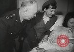 Immagine di Generale Dwight Eisenhower D Europa, 1951, secondo 15 filmato di repertorio 65675062424