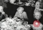 Immagine di Generale Dwight Eisenhower D Europa, 1951, secondo 56 filmato di repertorio 65675062424