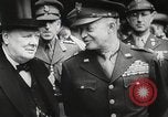 Immagine di Generale Dwight Eisenhower D Europa, 1951, secondo 22 filmato di repertorio 65675062425