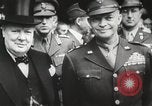 Immagine di Generale Dwight Eisenhower D Europa, 1951, secondo 25 filmato di repertorio 65675062425