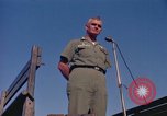Immagine di General William C Westmoreland Il Vietnam, 1965, secondo 34 filmato di repertorio 65675062445