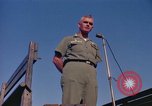 Immagine di General William C Westmoreland Il Vietnam, 1965, secondo 35 filmato di repertorio 65675062445