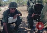 Immagine di 101ª Divisione aviotrasportata Il Vietnam, 1965, secondo 61 filmato di repertorio 65675062446