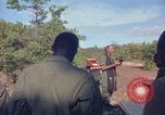 Immagine di 101ª Divisione aviotrasportata Il Vietnam, 1965, secondo 56 filmato di repertorio 65675062447