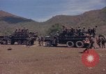 Standbild 101st Airborne Division Vietnam, 1965, aus Sekunde 9 historischem Filmmaterial Videoclip 65675062449