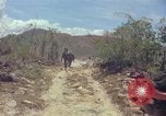 Standbild 101st Airborne Division Vietnam, 1965, aus Sekunde 48 historischem Filmmaterial Videoclip 65675062449