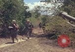 Standbild 101st Airborne Division Vietnam, 1965, aus Sekunde 59 historischem Filmmaterial Videoclip 65675062449