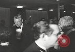 Immagine di I proprietari del teatro convenzione New York United States USA, 1963, secondo 14 filmato di repertorio 65675062494