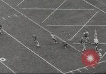 Immagine di Partita di calcio Seattle Washington USA, 1963, secondo 31 filmato di repertorio 65675062495