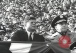 Standbild Armee versus Navy Fußball Philadelphia Pennsylvania USA, 1961, aus Sekunde 49 historischem Filmmaterial Videoclip 65675062497