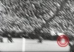 Standbild Armee versus Navy Fußball Philadelphia Pennsylvania USA, 1961, aus Sekunde 55 historischem Filmmaterial Videoclip 65675062497