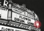 Standbild film Premier Los Angeles California USA, 1961, aus Sekunde 13 historischem Filmmaterial Videoclip 65675062501