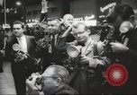 Standbild film Premier Los Angeles California USA, 1961, aus Sekunde 21 historischem Filmmaterial Videoclip 65675062501