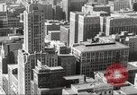 Immagine di Sullo skyline di Chicago e O'Leary home Chicago Illinois USA, 1955, secondo 25 filmato di repertorio 65675062509