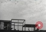 Standbild Tauben freigegeben Jackson Heights Long Island New York USA, 1932, aus Sekunde 40 historischem Filmmaterial Videoclip 65675062521