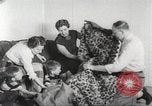 Image tapis de peau de Fourrure Léopard massives en provenance de la Corée Pueblo Colorado USA, 1951, de la seconde 4 séquences d'archives historiques vidéo 65675062527
