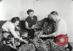 Image tapis de peau de Fourrure Léopard massives en provenance de la Corée Pueblo Colorado USA, 1951, de la seconde 5 séquences d'archives historiques vidéo 65675062527