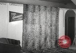 Image tapis de peau de Fourrure Léopard massives en provenance de la Corée Pueblo Colorado USA, 1951, de la seconde 12 séquences d'archives historiques vidéo 65675062527