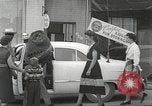 Image tapis de peau de Fourrure Léopard massives en provenance de la Corée Pueblo Colorado USA, 1951, de la seconde 33 séquences d'archives historiques vidéo 65675062527