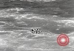 Standbild William Hill Tod in Niagara Falls Zylinder Kanada Niagara Falls, 1951, aus Sekunde 47 historischem Filmmaterial Videoclip 65675062531