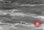 Standbild William Hill Tod in Niagara Falls Zylinder Kanada Niagara Falls, 1951, aus Sekunde 48 historischem Filmmaterial Videoclip 65675062531