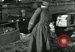 Standbild V-2 Raketen Deutschland, 1943, aus Sekunde 21 historischem Filmmaterial Videoclip 65675062544