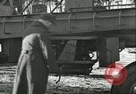 Standbild V-2 Raketen Deutschland, 1943, aus Sekunde 37 historischem Filmmaterial Videoclip 65675062544