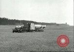 Immagine di Lancio simulato di tedesco A-4 missile Peenemunde Germania, 1943, secondo 27 filmato di repertorio 65675062546