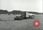 Immagine di Lancio simulato di tedesco A-4 missile Peenemunde Germania, 1943, secondo 33 filmato di repertorio 65675062546