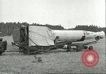 Immagine di Lancio simulato di tedesco A-4 missile Peenemunde Germania, 1943, secondo 44 filmato di repertorio 65675062546