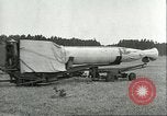 Immagine di Lancio simulato di tedesco A-4 missile Peenemunde Germania, 1943, secondo 45 filmato di repertorio 65675062546