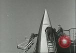 Standbild A-4 Raketen Peenemunde Deutschland, 1943, aus Sekunde 40 historischem Filmmaterial Videoclip 65675062548