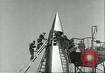 Standbild A-4 Raketen Peenemunde Deutschland, 1943, aus Sekunde 54 historischem Filmmaterial Videoclip 65675062548